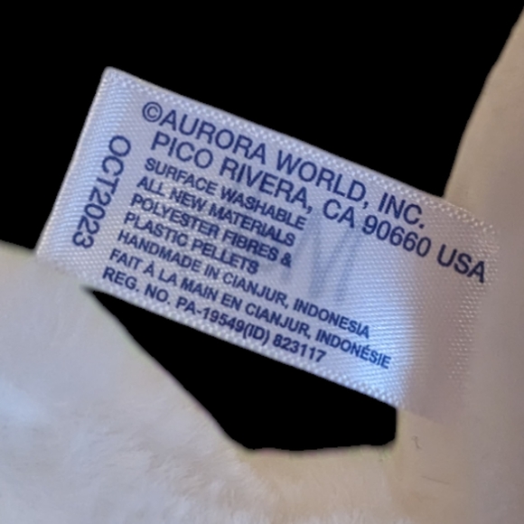 Aurora Gift Molly the Axolotl Pink White & Black Stuffed Plush Animal Toy NWT - Picture 9 of 12